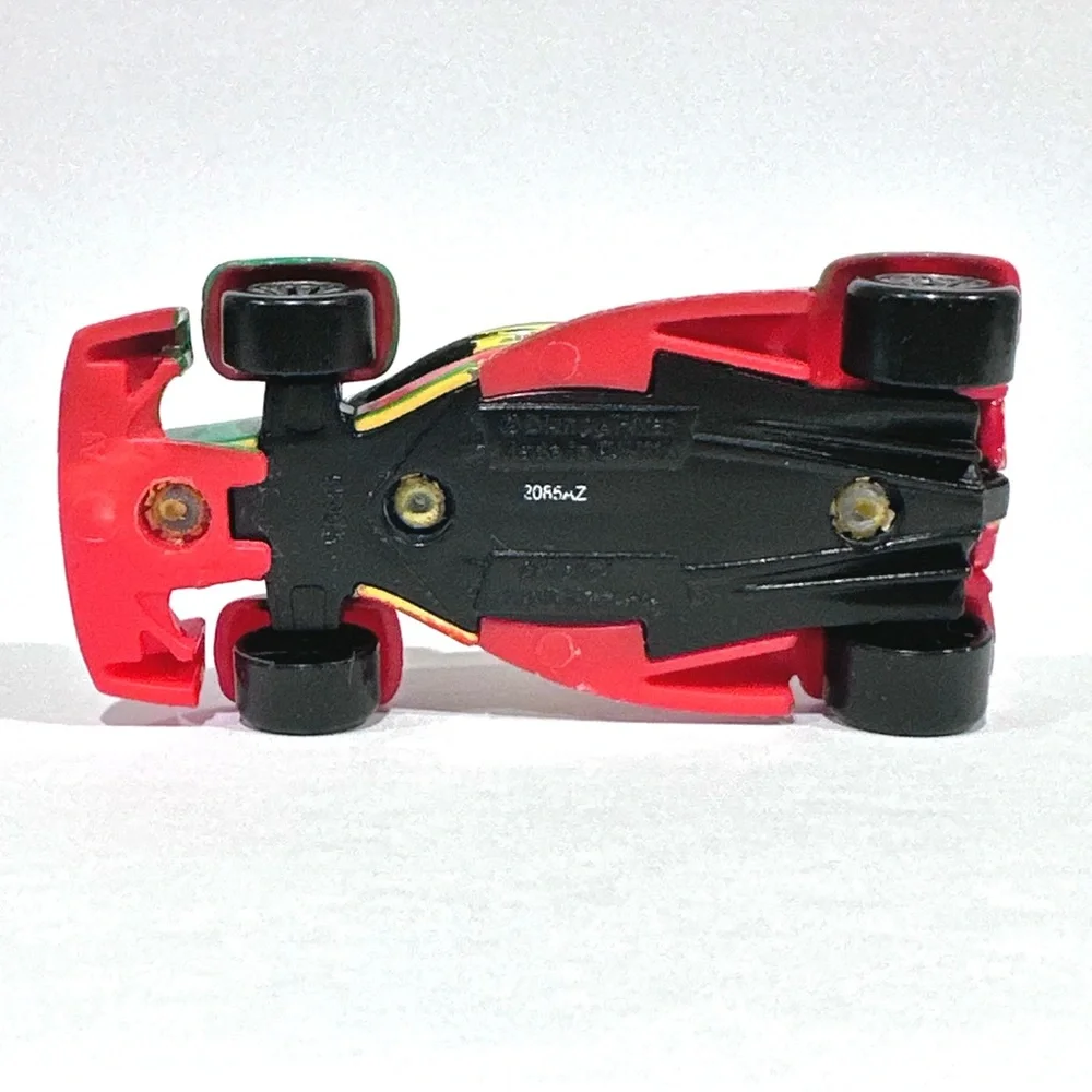 Disney Cars 2 Rip Clutchgoneski World Grand Prix Racer Die-cast